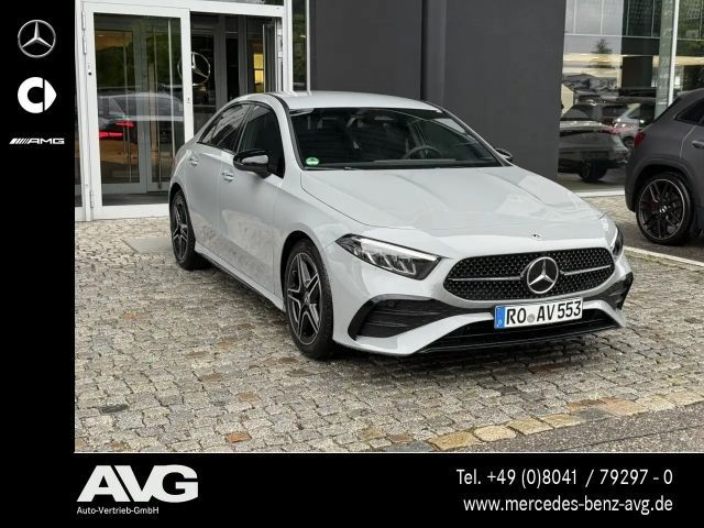Mercedes-Benz A 200 AMG Line