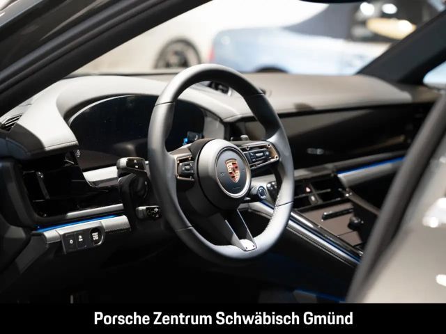 Porsche Panamera 4 E-Hybrid