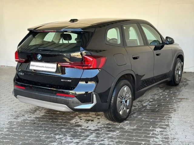 BMW iX1 xDrive30