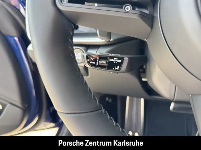 Porsche 992 Cabrio Carrera GTS