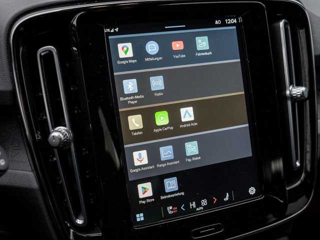 Volvo XC40 Core Recharge