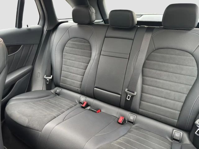 Mercedes-Benz GLC 200 4MATIC AMG Line