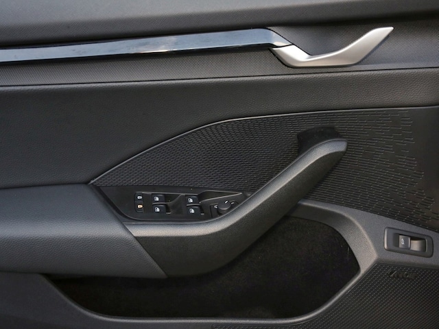 Skoda Octavia 2.0 TDI Combi Sportline