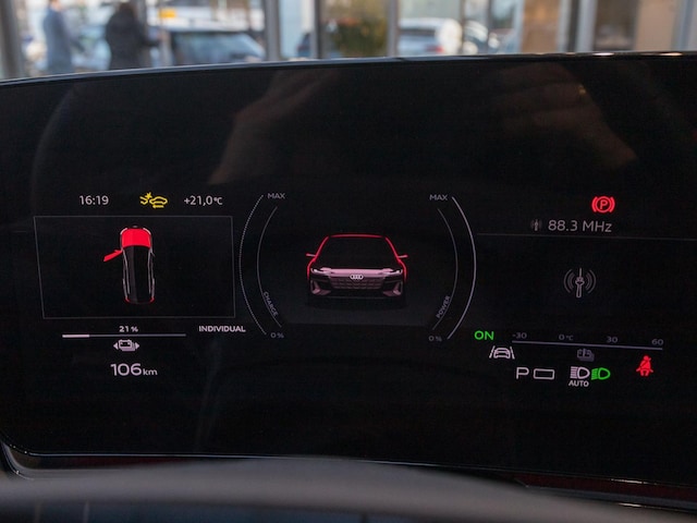 Audi A6 e-tron Avant Quattro