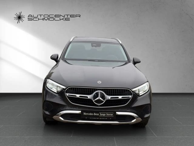 Mercedes-Benz GLC 200 AVANTGARDE