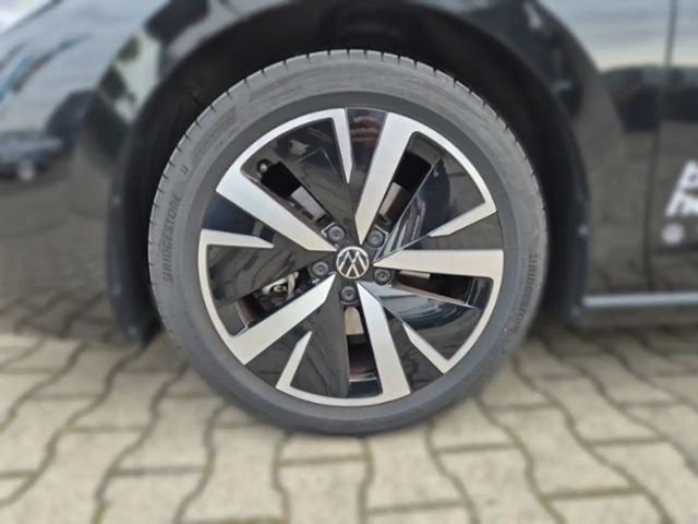 Volkswagen Passat 1.5 eTSI DSG Variant