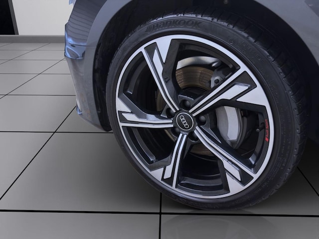 Audi A4 40 TFSI Avant Quattro S-Line S-Tronic