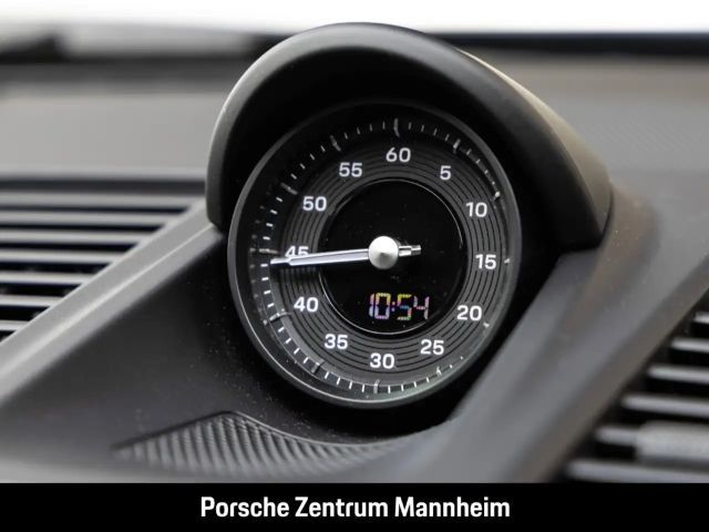 Porsche 992 Carrera Coupé GTS