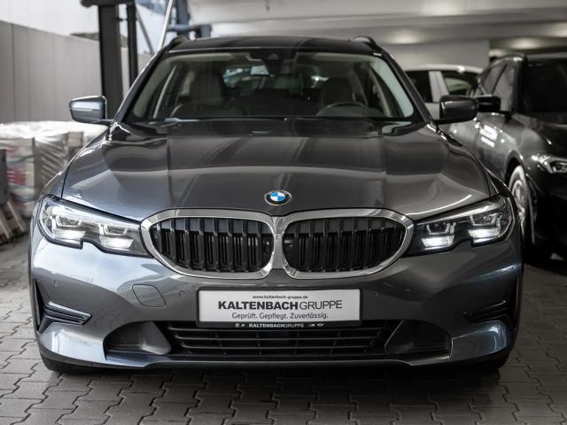 BMW 320 320d Touring xDrive