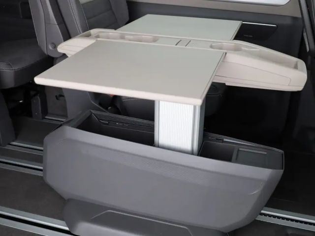 Volkswagen Multivan Style T7 eHybrid