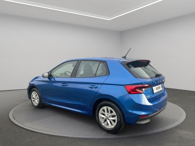 Skoda Fabia 1.0 MPI KLIMA+SITZHZG+PDC+BLUETOO+SMART LINK+LORDOSE+HILL HOLDER+AL LED ALU