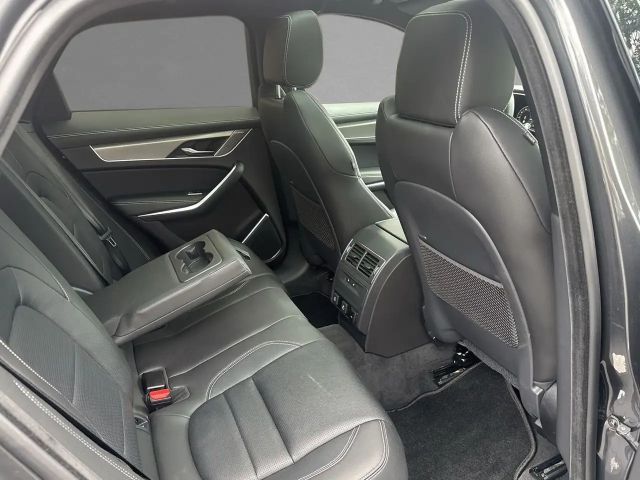 Jaguar F-Pace D300 R-Dynamic