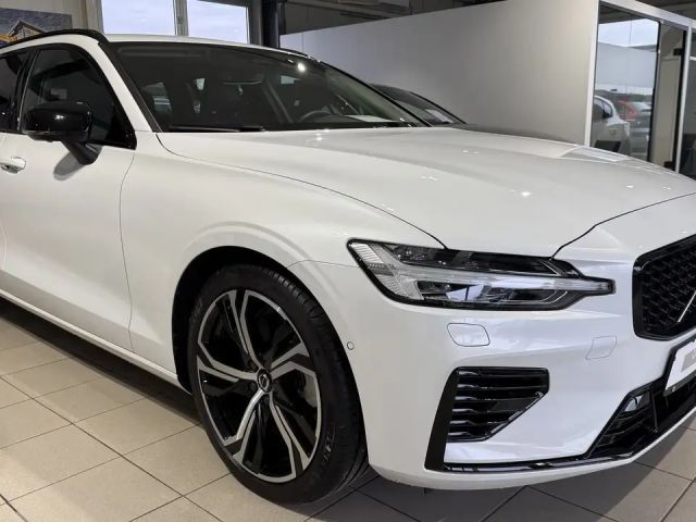 Volvo V60 AWD Dark Plus Recharge T6