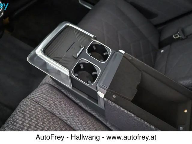 BMW 740 740d Sedan xDrive