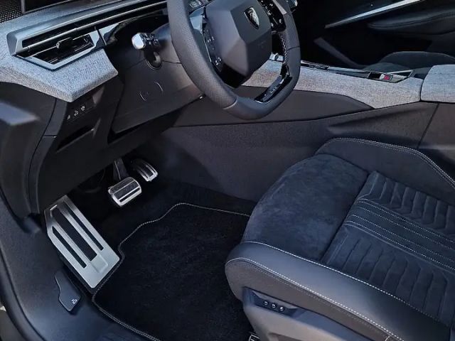 Peugeot E-3008 Dual-Elektromotor "Launch Edition" 325 AWD "Jän...