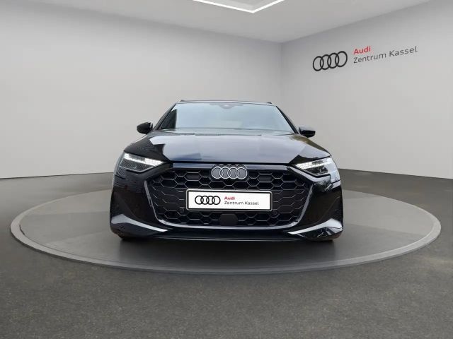 Audi A3 30 TFSI S-Tronic Sedan