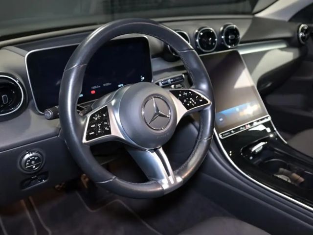 Mercedes-Benz C 200 AVANTGARDE C 200 d Estate