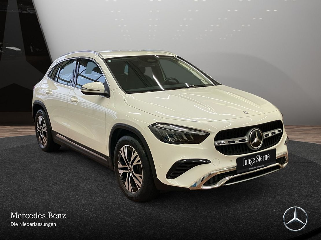 Mercedes-Benz GLA 180 Progressive
