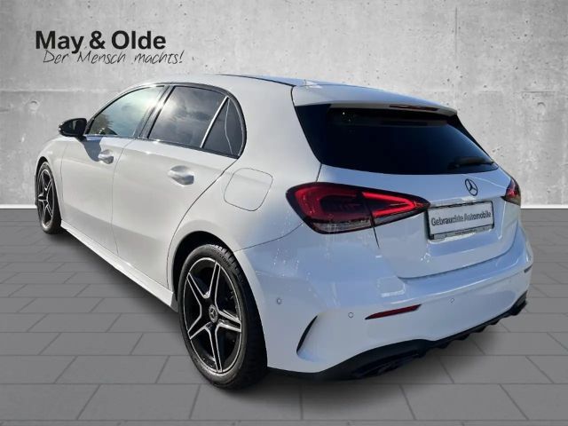 Mercedes-Benz A 180 AMG Line