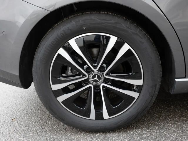 Mercedes-Benz B 180 Progressive