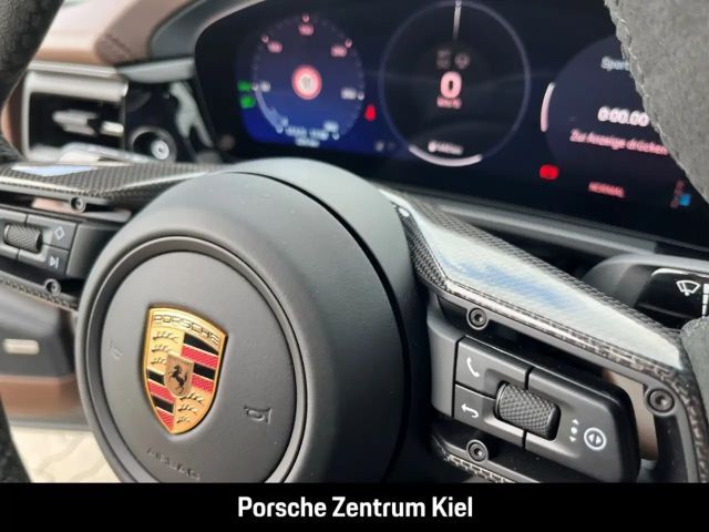 Porsche Macan 4