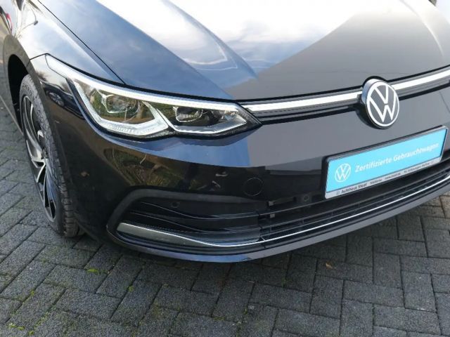 Volkswagen Golf DSG Style eHybrid