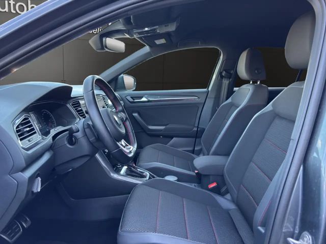 Volkswagen T-Roc DSG Sport