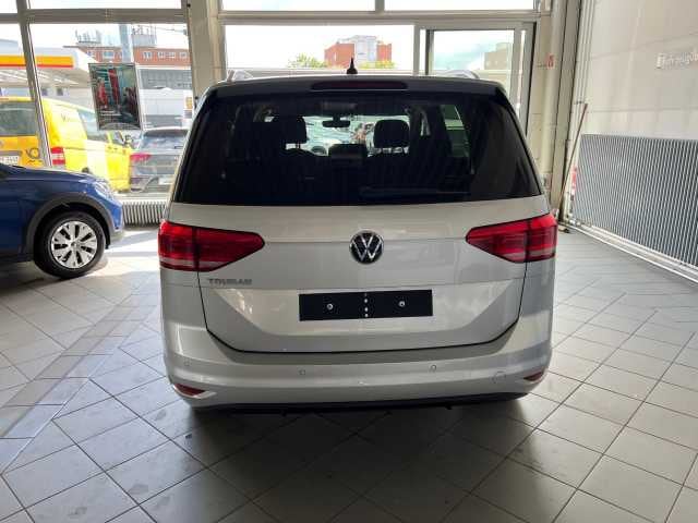 Volkswagen Touran 1.5 TSI DSG