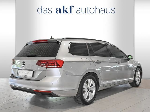 Volkswagen Passat 2.0 TDI Business DSG Variant