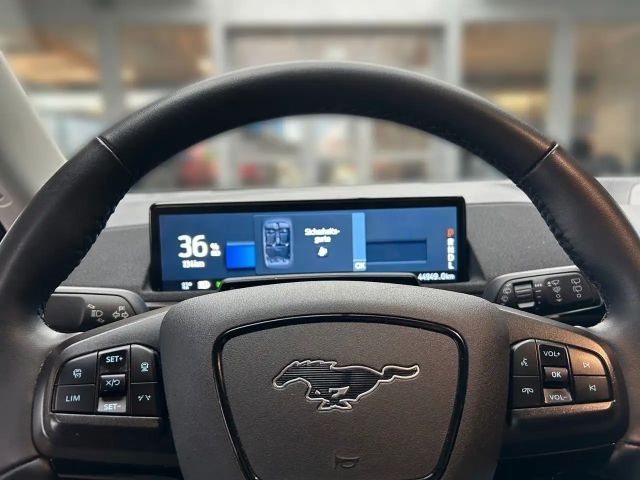 Ford Mustang Mach-E Extended range