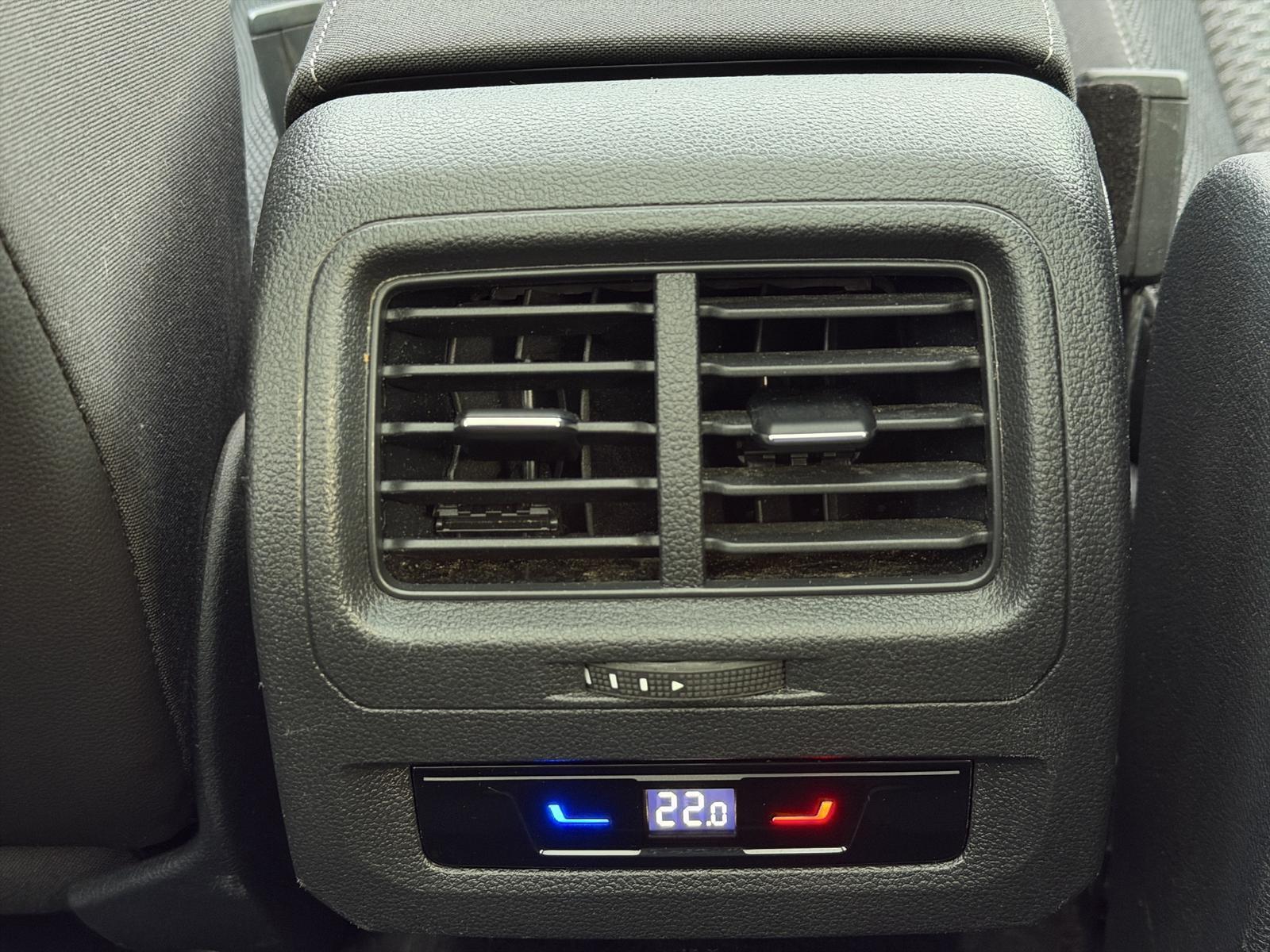 Volkswagen Touran 1.5 TSI Comfortline