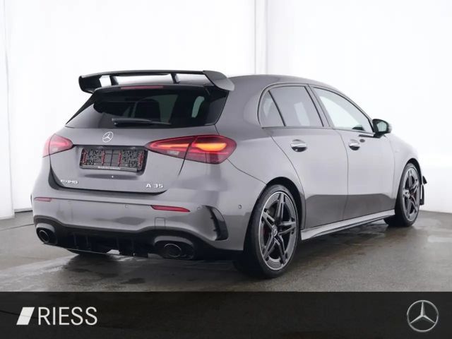 Mercedes-Benz A 35 AMG 4MATIC AMG Line