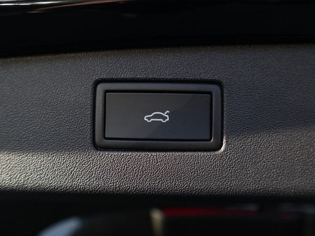 Volkswagen Tiguan 4Motion DSG R-Line