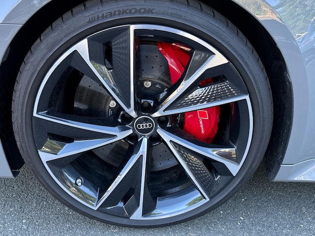 Audi RS6 Avant Quattro