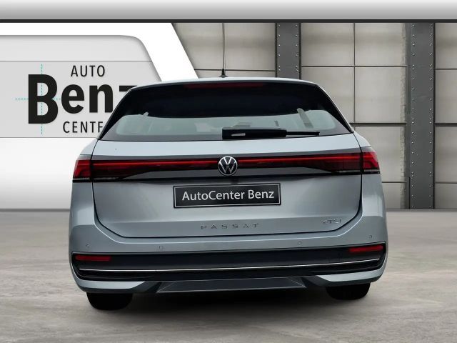 Volkswagen Passat 1.5 eTSI Business Variant