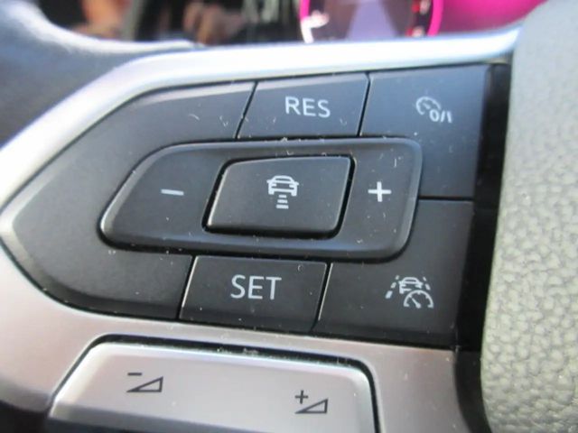 Volkswagen Golf 1.0 TSI Life