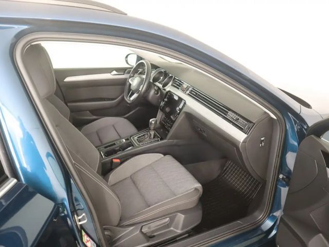 Volkswagen Passat Business DSG Variant