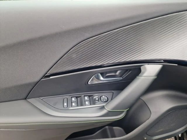 Peugeot 2008 EAT8 GT-Line