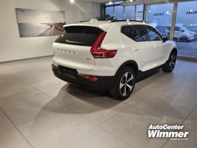Volvo XC40 Dark Plus