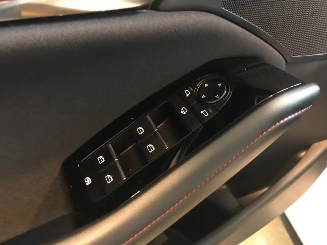 Mazda 3 2.5L Homura SkyActiv e-Skyactiv