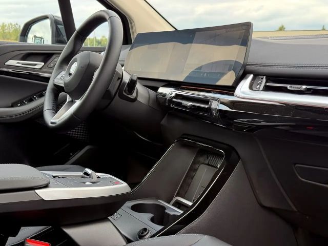 BMW 218 218d Active Tourer Sedan