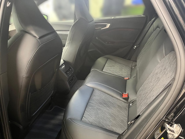 Audi A5 Avant Quattro S-Tronic