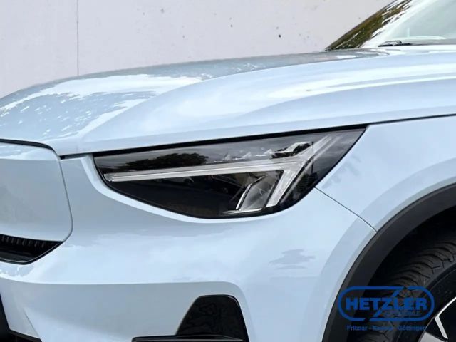 Volvo XC40 AWD Plus Recharge Twin Engine