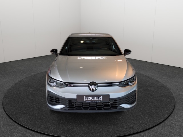 Volkswagen Golf 2.0 TSI DSG Golf VIII