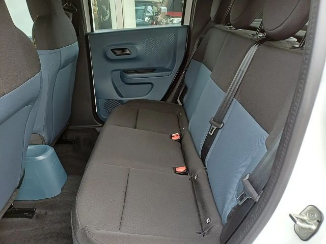 Fiat Grande Panda Hybrid mHEV 110 6-Gang eDCT Icon