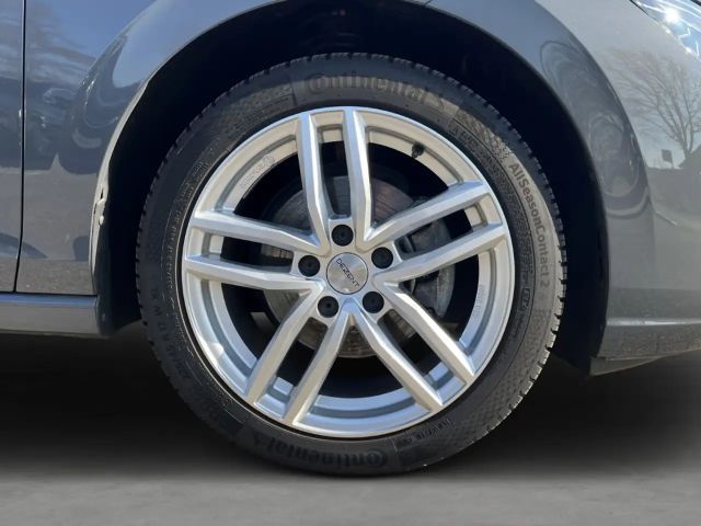 Volkswagen Golf 1.5 TSI Golf VIII Life