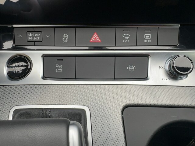 Audi A6 45 TFSI Avant Quattro S-Tronic Sport