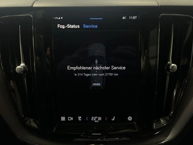 Volvo XC60 AWD Dark Plus