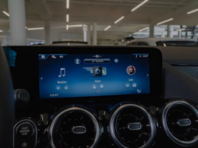 Mercedes-Benz B 180 Progressive