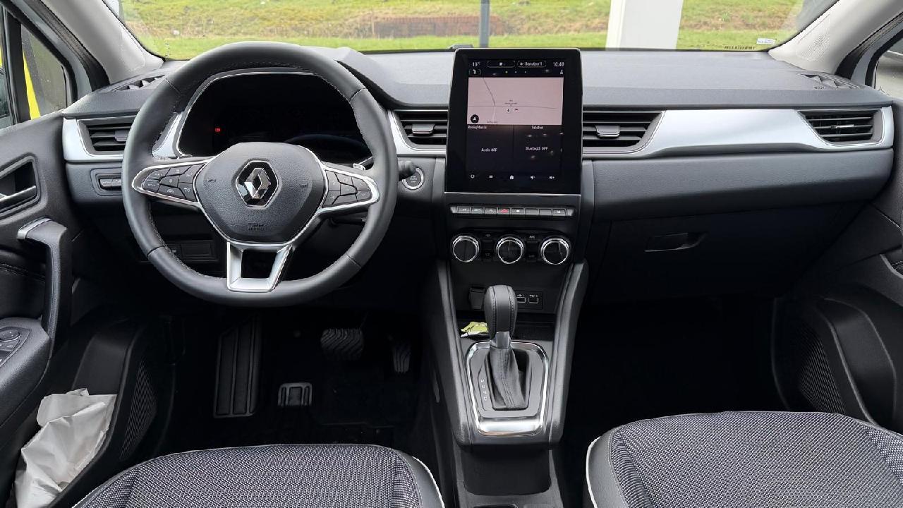 Renault Captur EDC Hybrid Techno